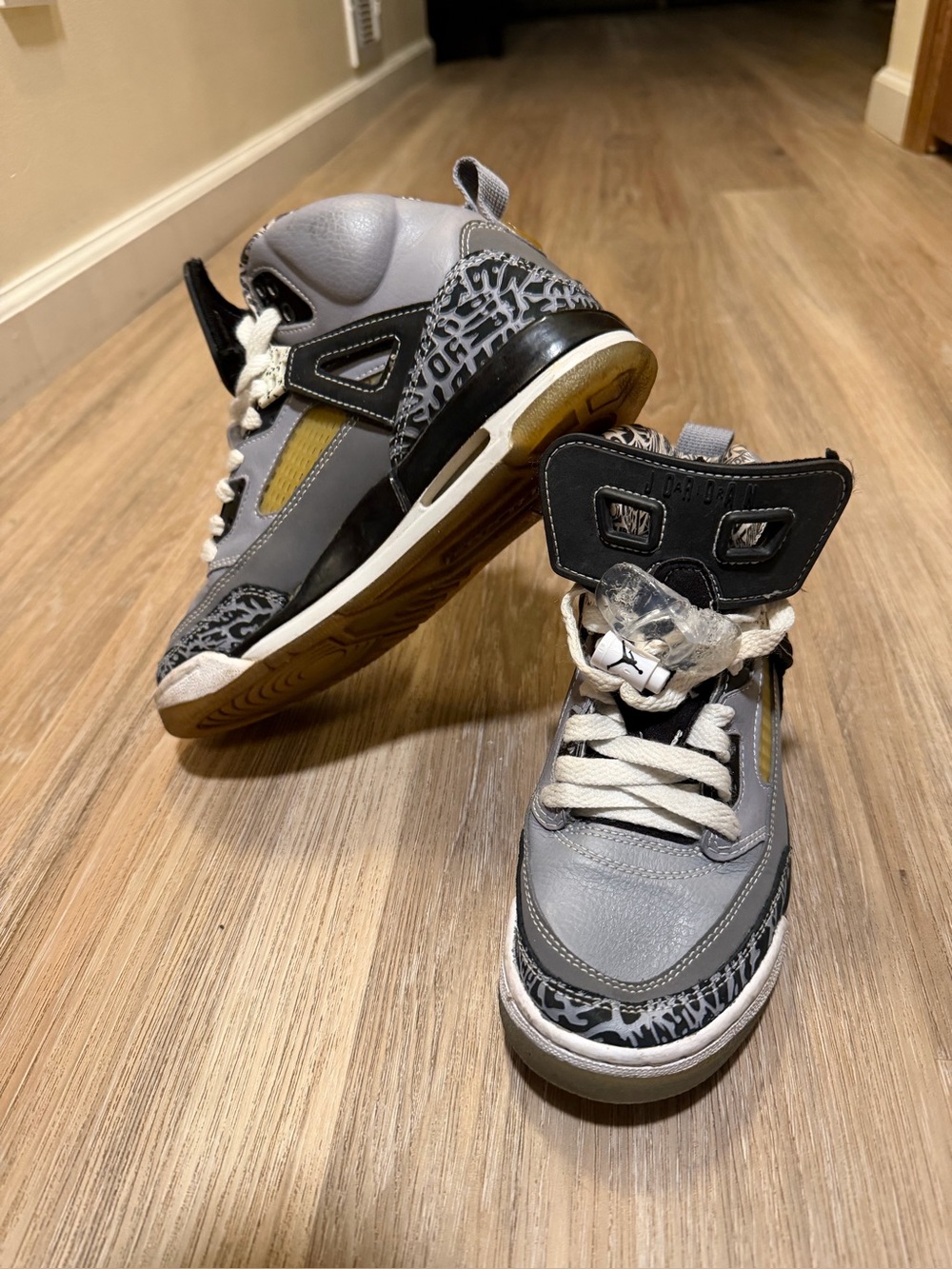 Air Jordan Spizike GS Stealth Grey Black Cement 4.5Y